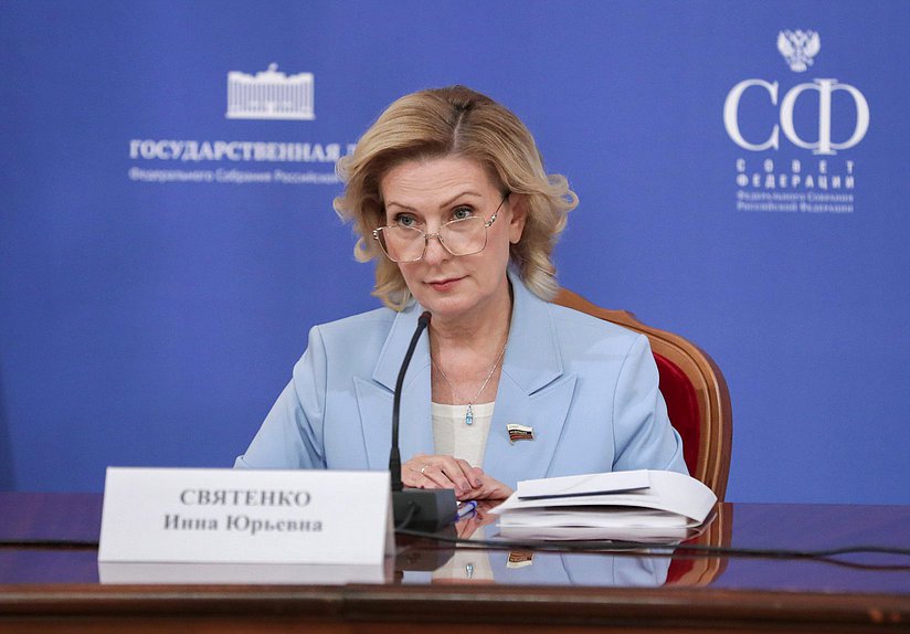 السيناتورة عن روسيا الاتحادية إينا سفياتينكو