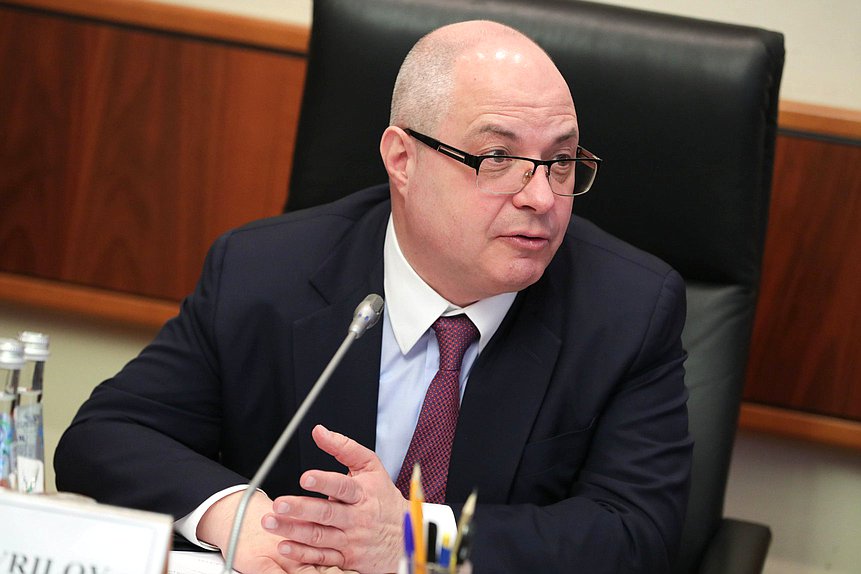 Председатель Комитета по вопросам собственности, земельным и имущественным отношениям Сергей Гаврилов