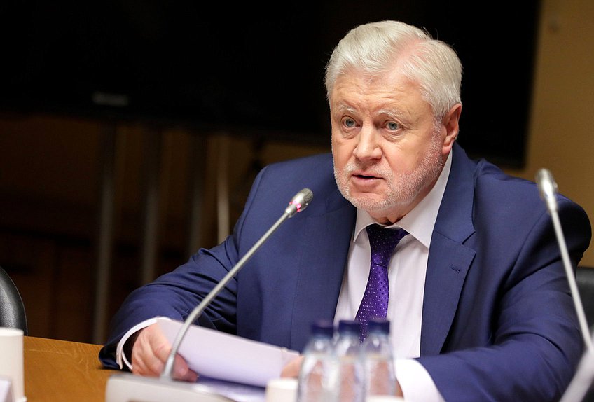 Руководитель фракции «Справедливая Россия — За правду» Сергей Миронов