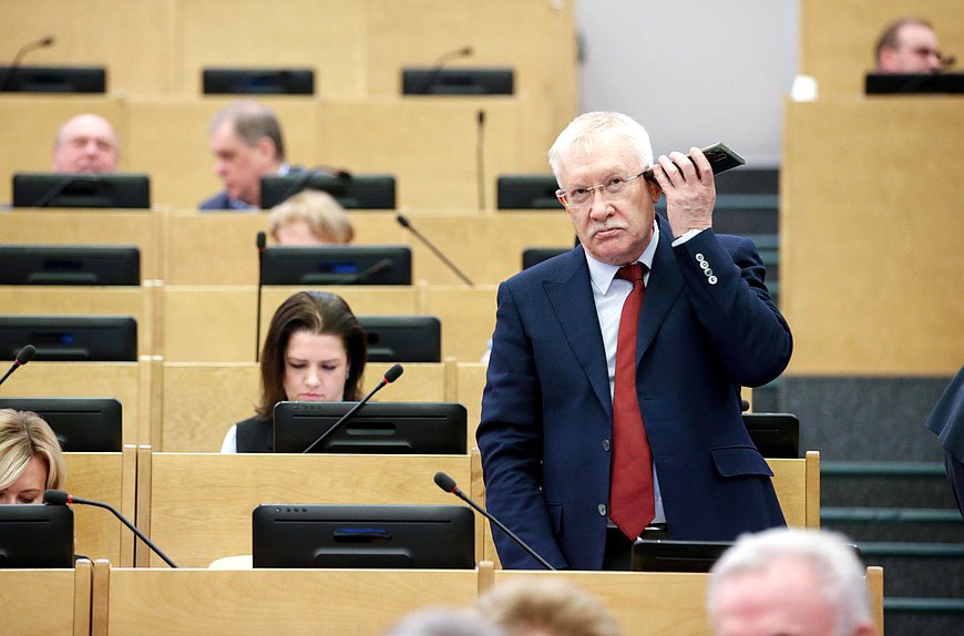 Председатель Комитета по контролю Олег Морозов