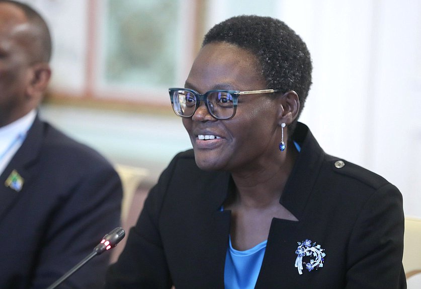 Presidenta de la Unión Interparlamentaria, Presidenta de la Asamblea Nacional de la República Unida de Tanzania Tulia Exon