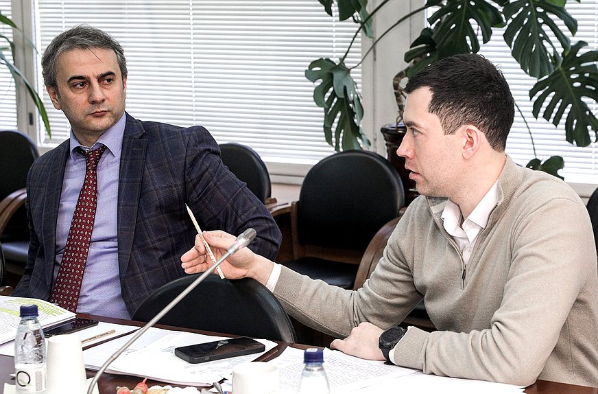 Заседание рабочей группы по вопросам трудоустройства, занятости и профориентации молодежи