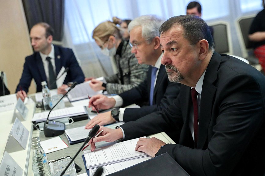 Заседание Комиссии по бюджету и финансам Парламентского Собрания Союза Беларуси и России