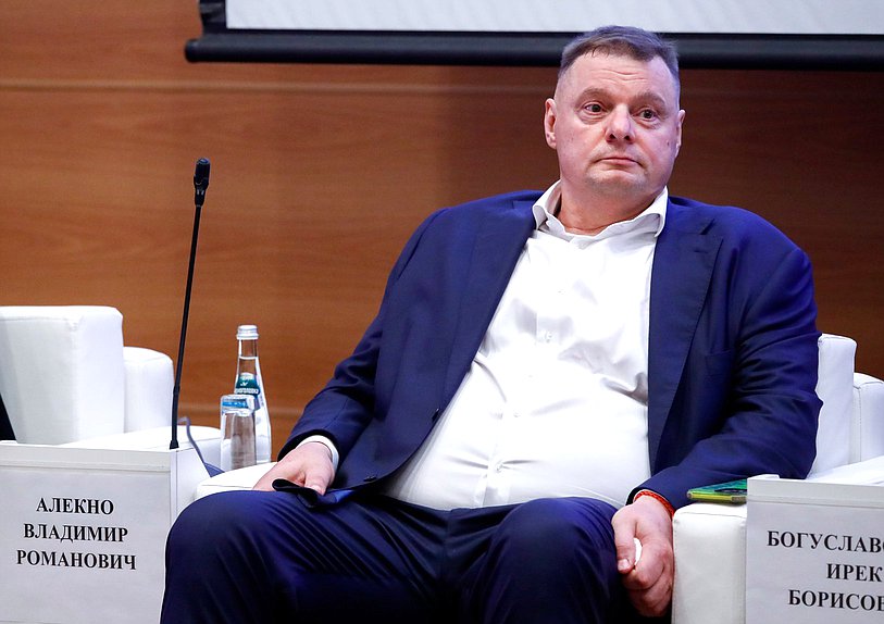 Советский и российский волейболист, заслуженный тренер России Владимир Алекно