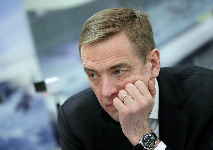 Заместитель Министра по промышленности и торговли РФ Виктор Евтухов