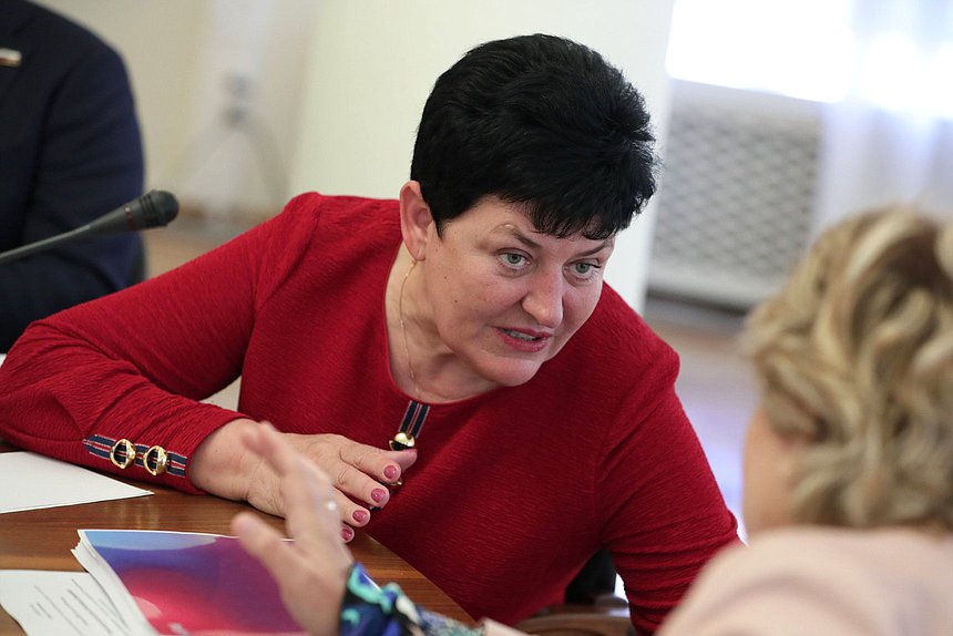 Член Комитета по культуре Ольга Германова