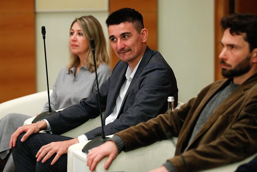 Встреча с создателями документального фильма «Музыка клеток»