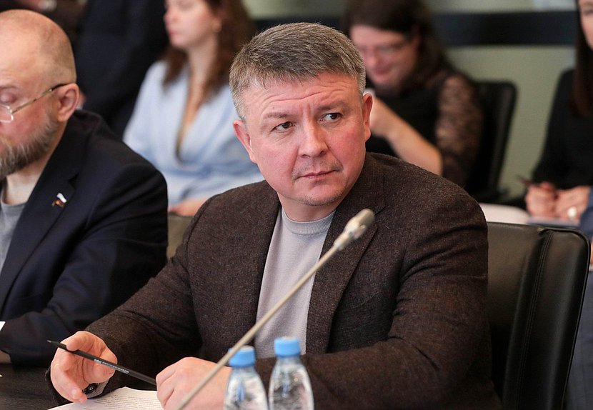 Заместитель Председателя Комитета по физической культуре и спорту Амир Хамитов