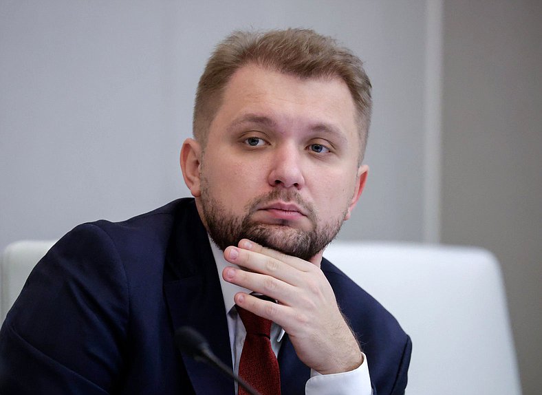 Заместитель Председателя Государственной Думы Борис Чернышов
