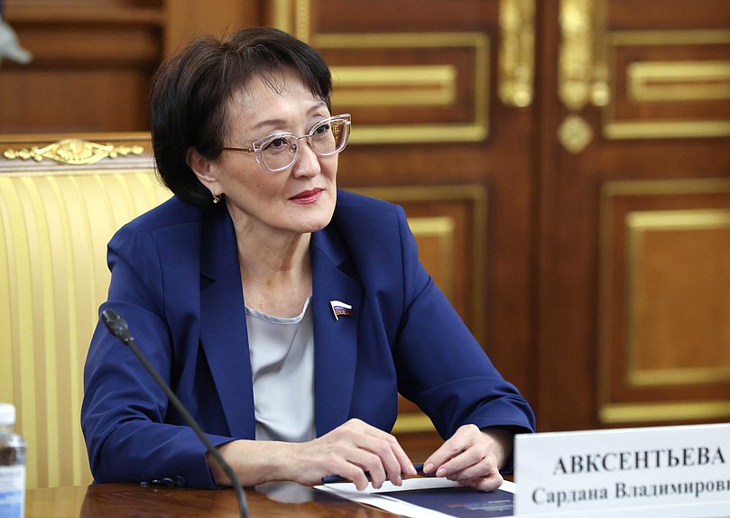 Заместитель Председателя Комитета по государственному строительству и законодательству Сардана Авксентьева