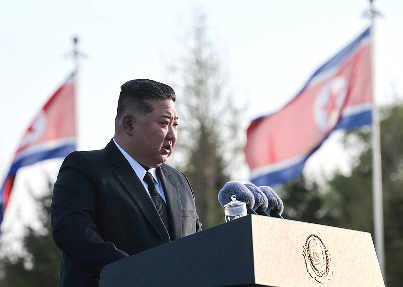 Председатель Государственных дел Корейской Народно-Демократической Республики Ким Чен Ын. Церемония открытия Мемориального комплекса и Музея боевых подвигов героев зарубежной военной операции