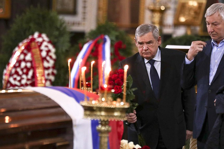 Член Комитета по бюджету и налогам Николай Гончар