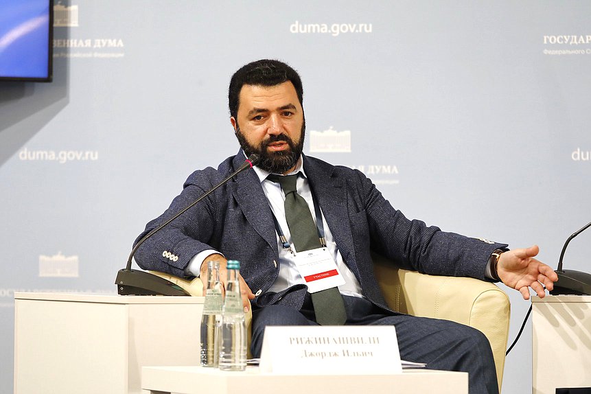 Директор по энергетическому бизнесу компании "Русал" Джордж Рижинашвили. Сессия «Производство и инвестиции»