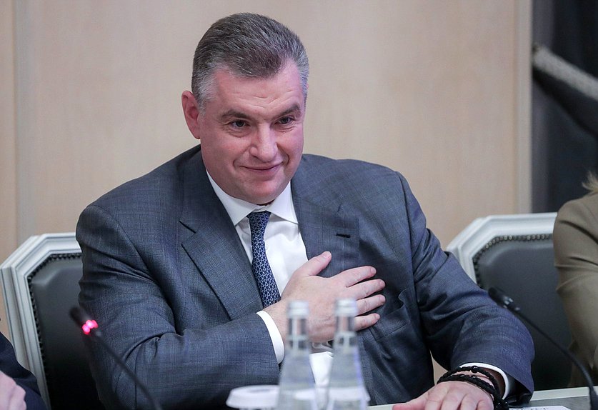 رئيس الكتلة البرلمانية للحزب الديمقراطي الليبرالي ليونيد سلوتسكي