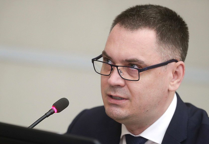 Член Комитета по региональной политике и проблемам Севера и Дальнего Востока Алексей Корниенко