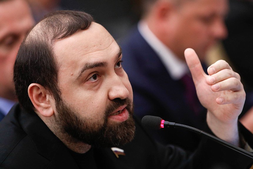 Член Комитета по безопасности и противодействию коррупции Бийсултан Хамзаев