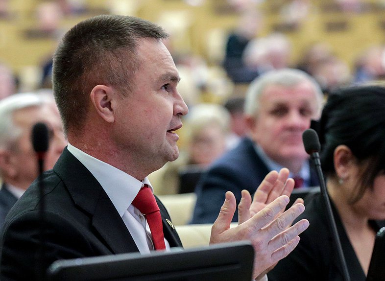 Первый заместитель Председателя Комитета по малому и среднему предпринимательству Сергей Казанков