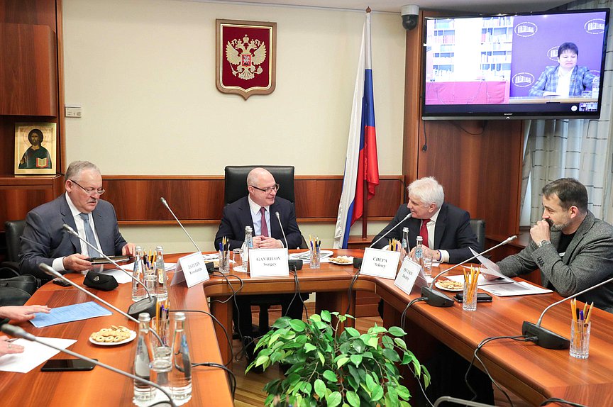 Заседание международного секретариата, председателей и докладчиков комиссий Межпарламентской ассамблеи православия в формате видеоконференции