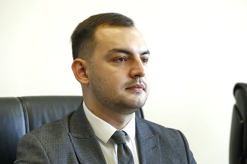 Первый заместитель председателя Комиссии по вопросам семьи, труда, социальной политики и охраны здоровья Молодежного парламента при Государственной Думе Владимир Пуликов