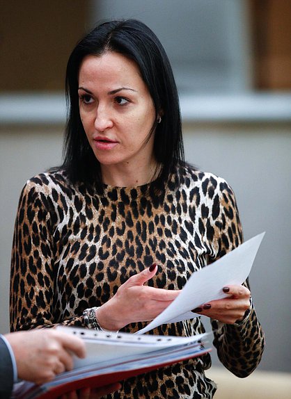 Член Комитета по делам национальностей Анастасия Удальцова