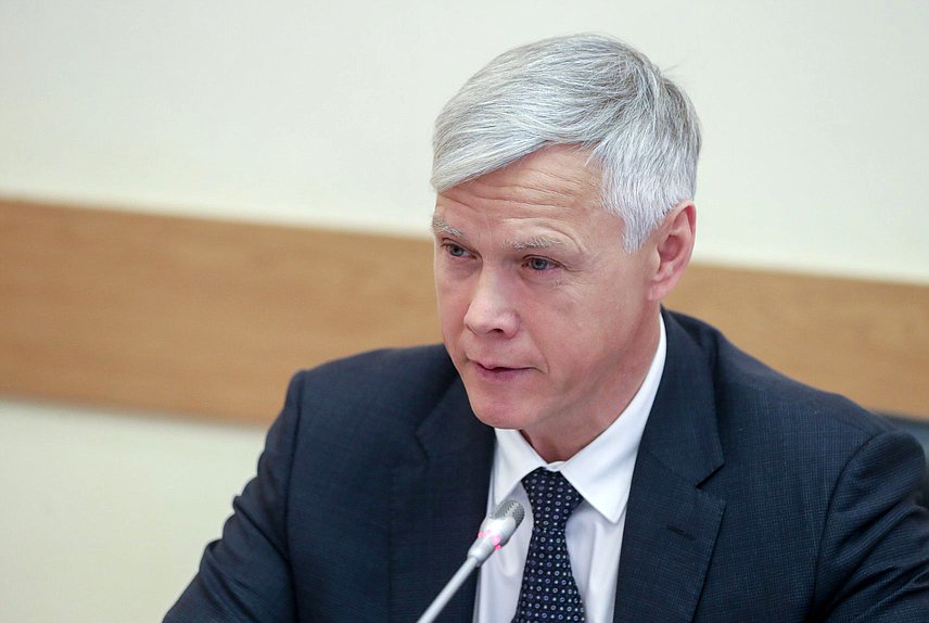 Председатель Комитета по защите конкуренции Валерий Гартунг