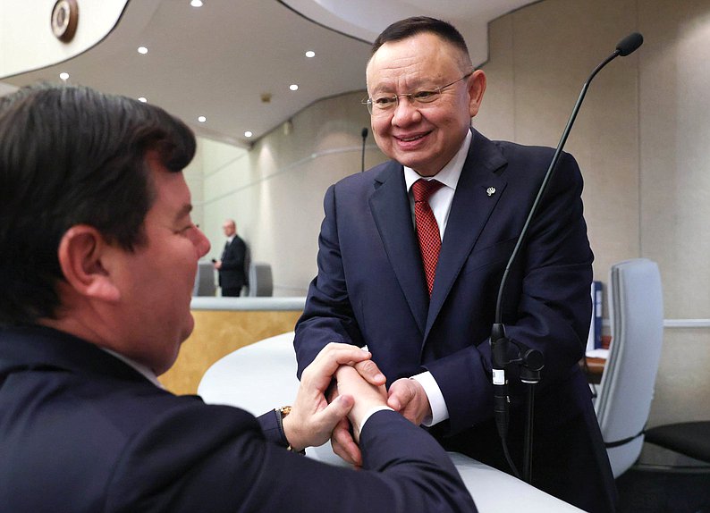 Министр строительства и ЖКХ РФ Ирек Файзуллин