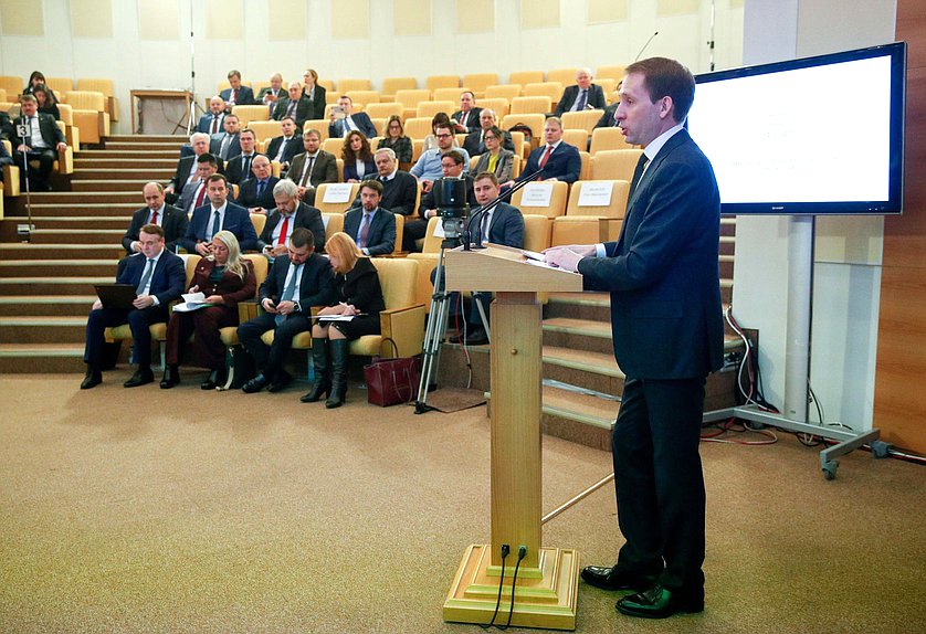 Министр природных ресурсов и экологии Александр Козлов