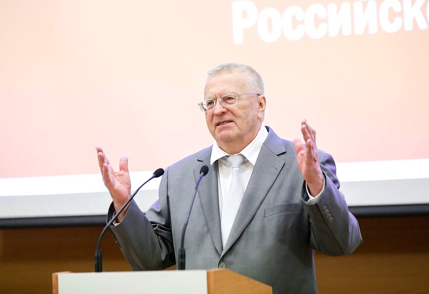 Руководитель фракции ЛДПР Владимир Жириновский