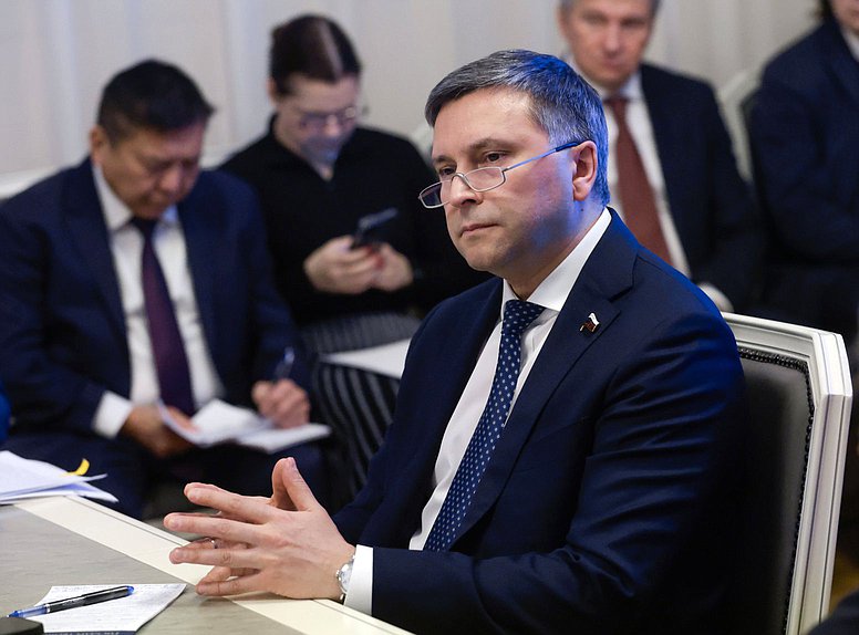 Председатель Комитета по экологии, природным ресурсам и охране окружающей среды Дмитрий Кобылкин