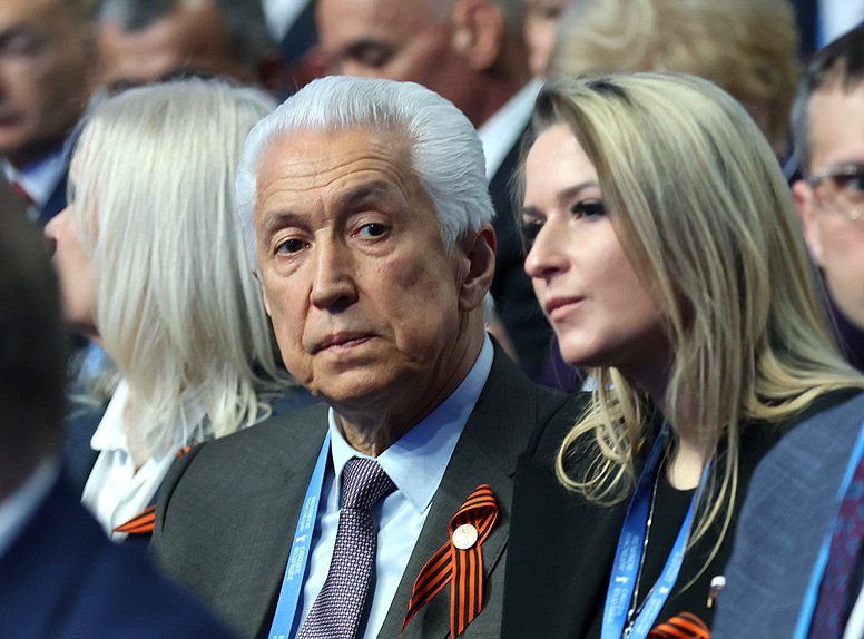 Руководитель фракции "Единая Россия" Владимир Васильев