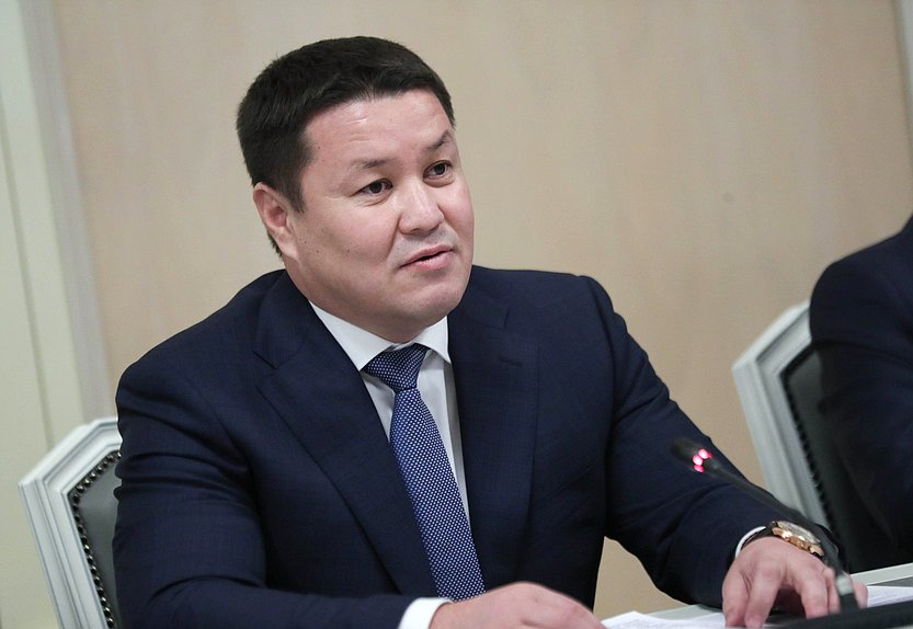 Speaker of the Joǵorku Keńesh, Acting President of the Kyrgyz Republic Talant Mamytov
