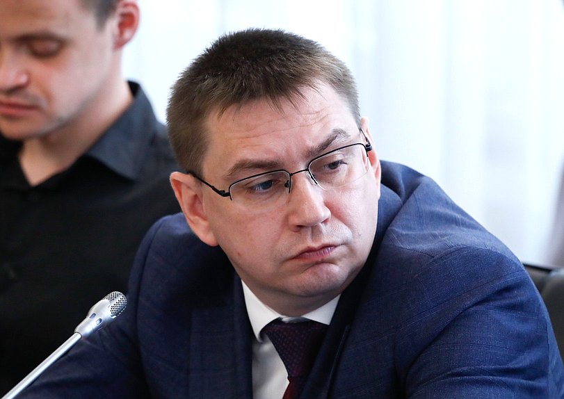 Заседание рабочей группы Комитета по физической культуре и спорту "О гармонизации законодательства о физической культуре и спорте и законодательства об образовании"