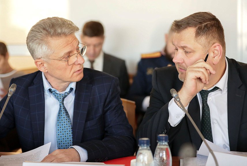 Круглый стол фракции «Новые люди» на тему «Проблемы идентификации личности пациента в стационарных лечебных учреждениях: особенности и правовое регулирование»