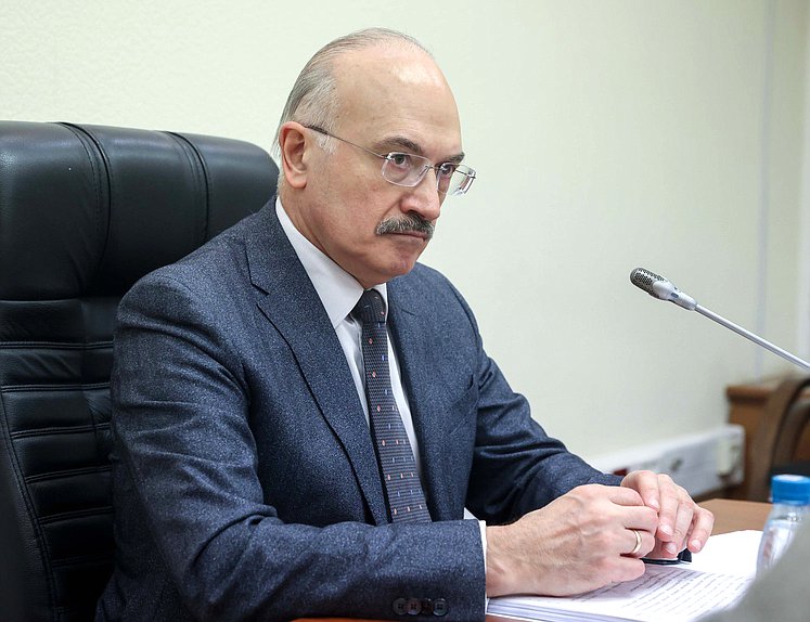 Председатель Комитета по науке и высшему образованию Сергей Кабышев