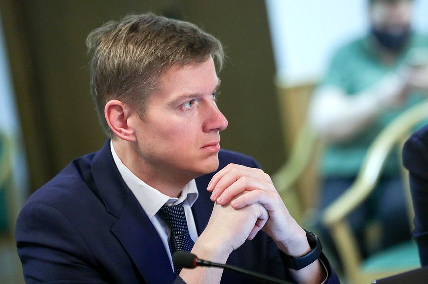 Директор Фонда защиты граждан — участников долевого строительства Даниил Дугинов