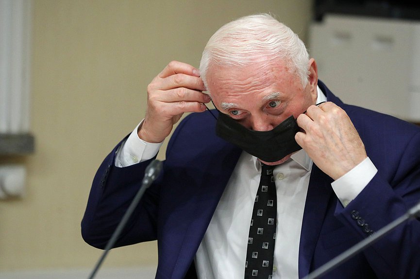 Первый заместитель Председателя Комитета по просвещению Михаил Берулава