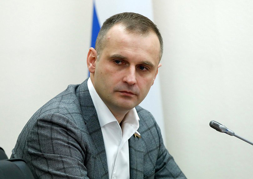 Председатель Комитета по охране здоровья Сергей Леонов