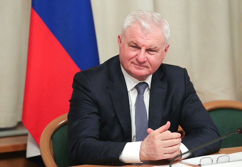 Первый заместитель Председателя Комитета по аграрным вопросам Владимир Плотников