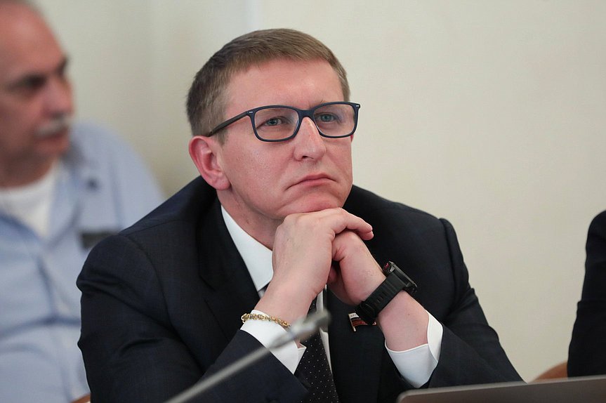 Член Комитета по контролю Дмитрий Скриванов