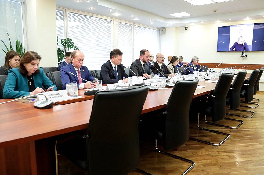 Расширенное заседание Комитета по науке и высшему образованию