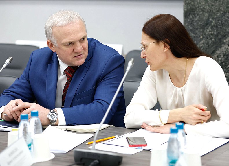 Рабочее совещание Комитета по туризму и развитию туристической инфраструктуры на тему "Гостевые дома: анализ текущей ситуации и совершенствование правового регулирования"