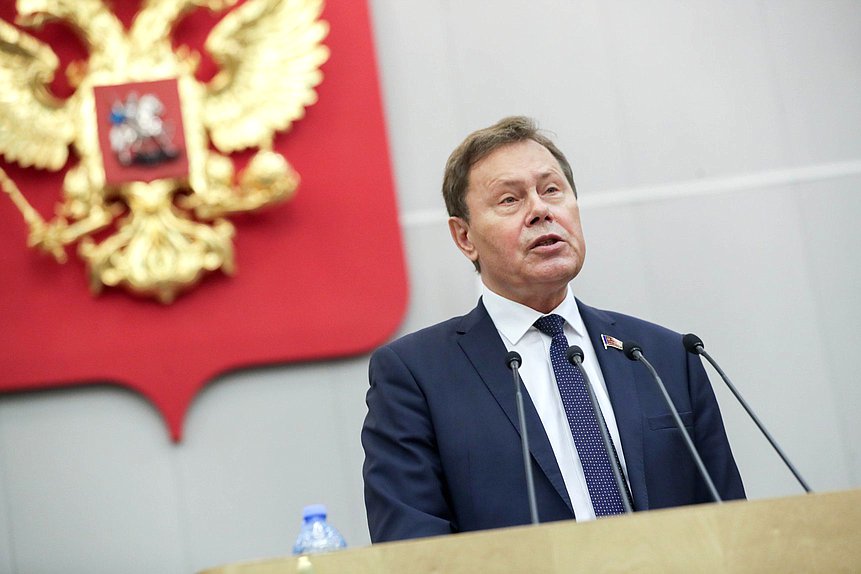 Первый заместитель Председателя Комитета по экономической политике Николай Арефьев