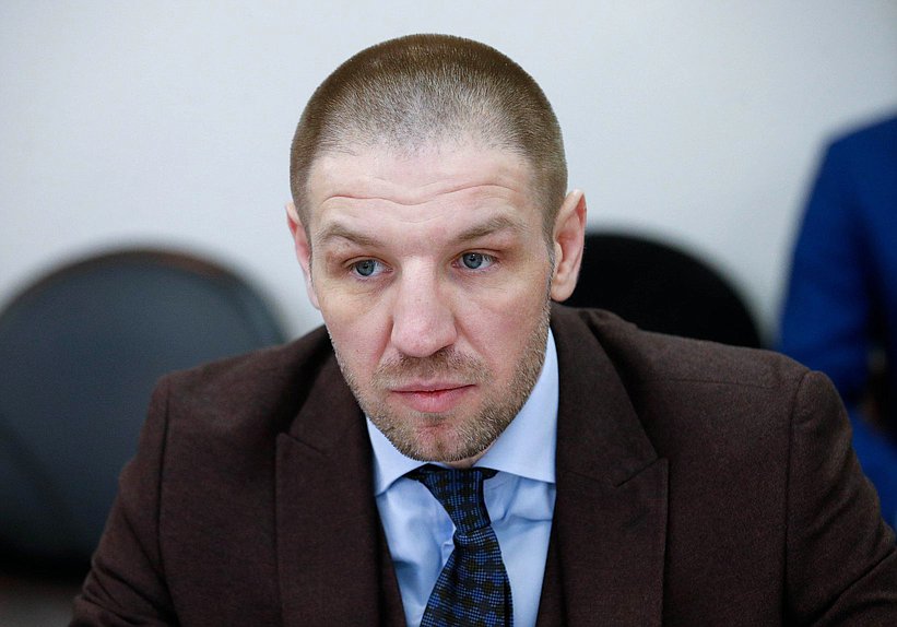 Первый заместитель Председателя Комитета по физической культуре и спорту Дмитрий Пирог