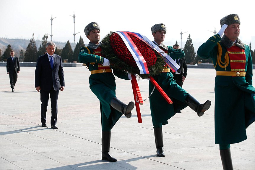 Chairman of the State Duma Vyacheslav Volodin took part in the wreath-laying ceremony at Halk Hakydasy Memorial Complex