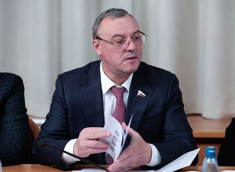 Заместитель Председателя Комитета по финансовому рынку Олег Димов