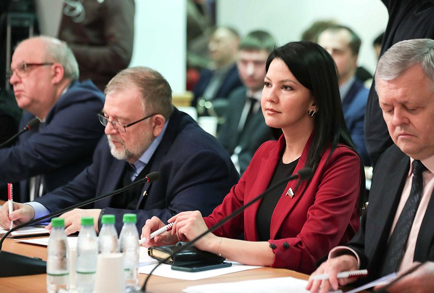 Член Комитета по международным делам Инга Юмашева