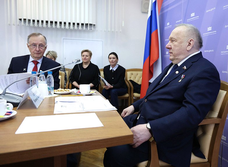 Заместитель Председателя Комитета по развитию гражданского общества, вопросам общественных и религиозных объединений Владимир Шаманов