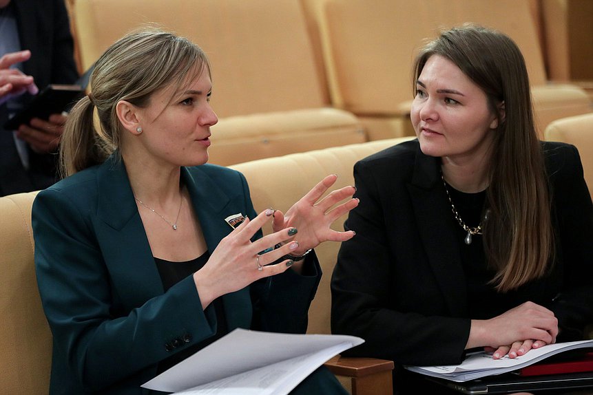 Член Комитета по охране здоровья Юлия Дрожжина