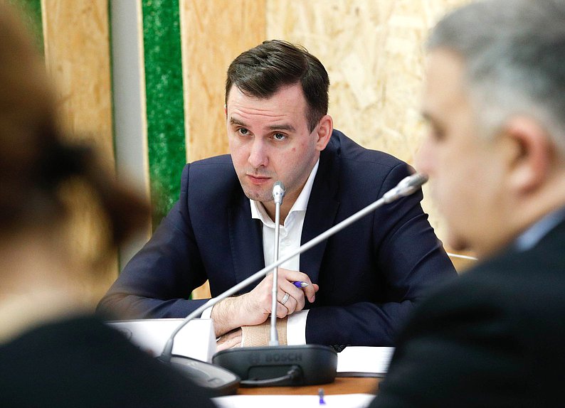 Председатель Комитета по малому и среднему предпринимательству Александр Демин