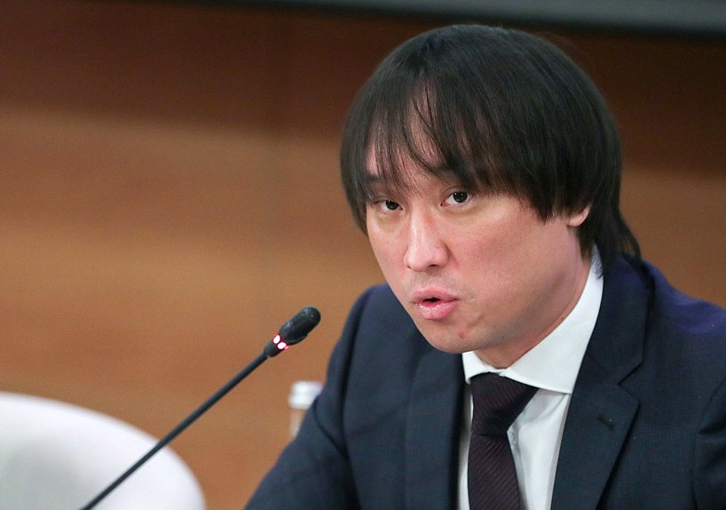 Председатель Комитета по туризму и развитию туристической инфраструктуры Сангаджи Тарбаев